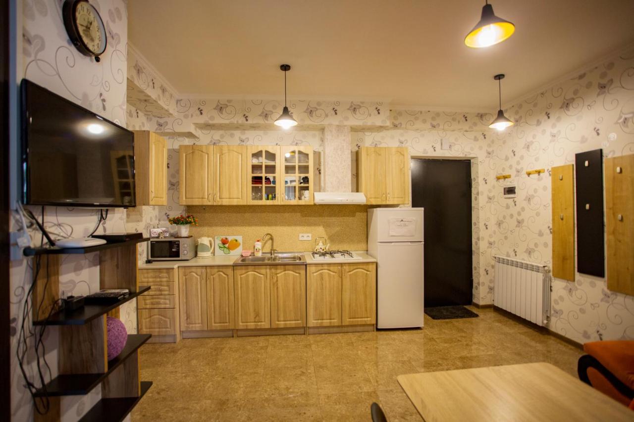 Apartment Art Django Old Avlabari Tbilisi Bagian luar foto