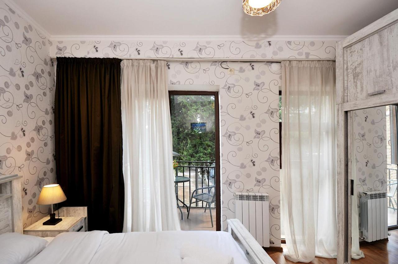 Apartment Art Django Old Avlabari Tbilisi Bagian luar foto